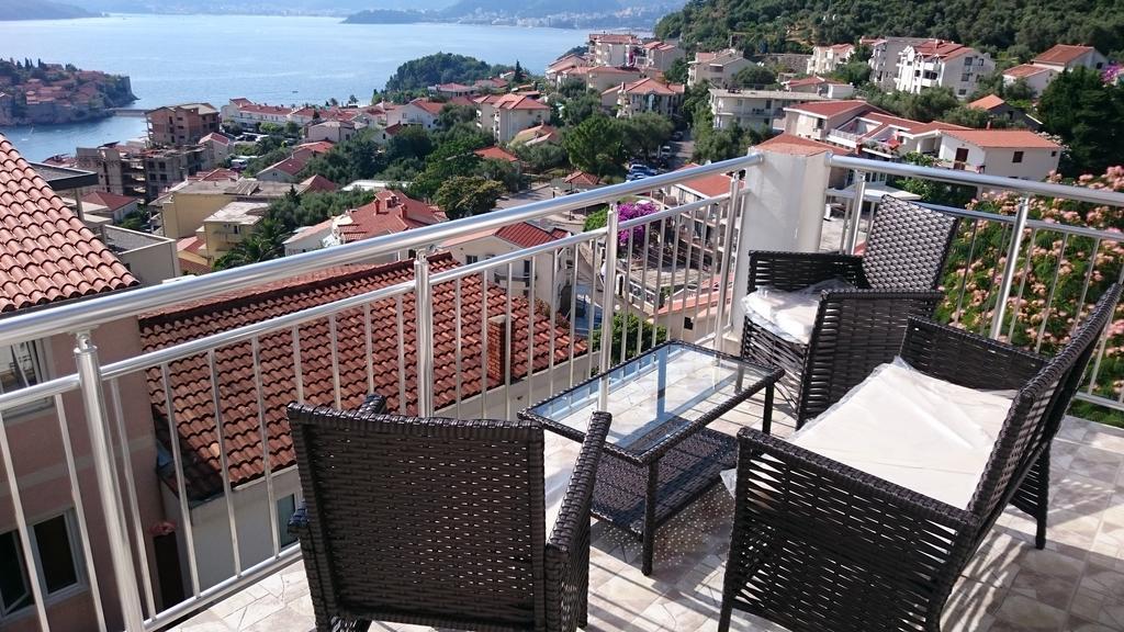 Apartments Vukovic Sveti Stefan Eksteriør bilde