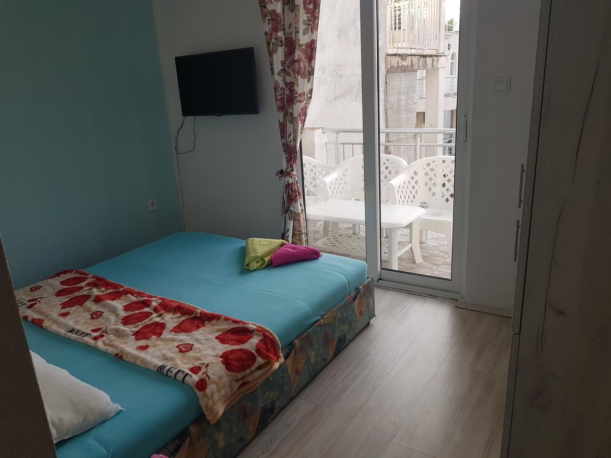 Apartments Vukovic Sveti Stefan Eksteriør bilde